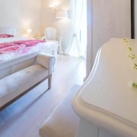 Hotel Marija Klara Vicani